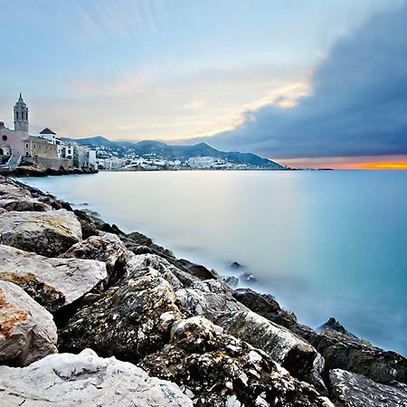 Villa Med Sitges Eksteriør bilde