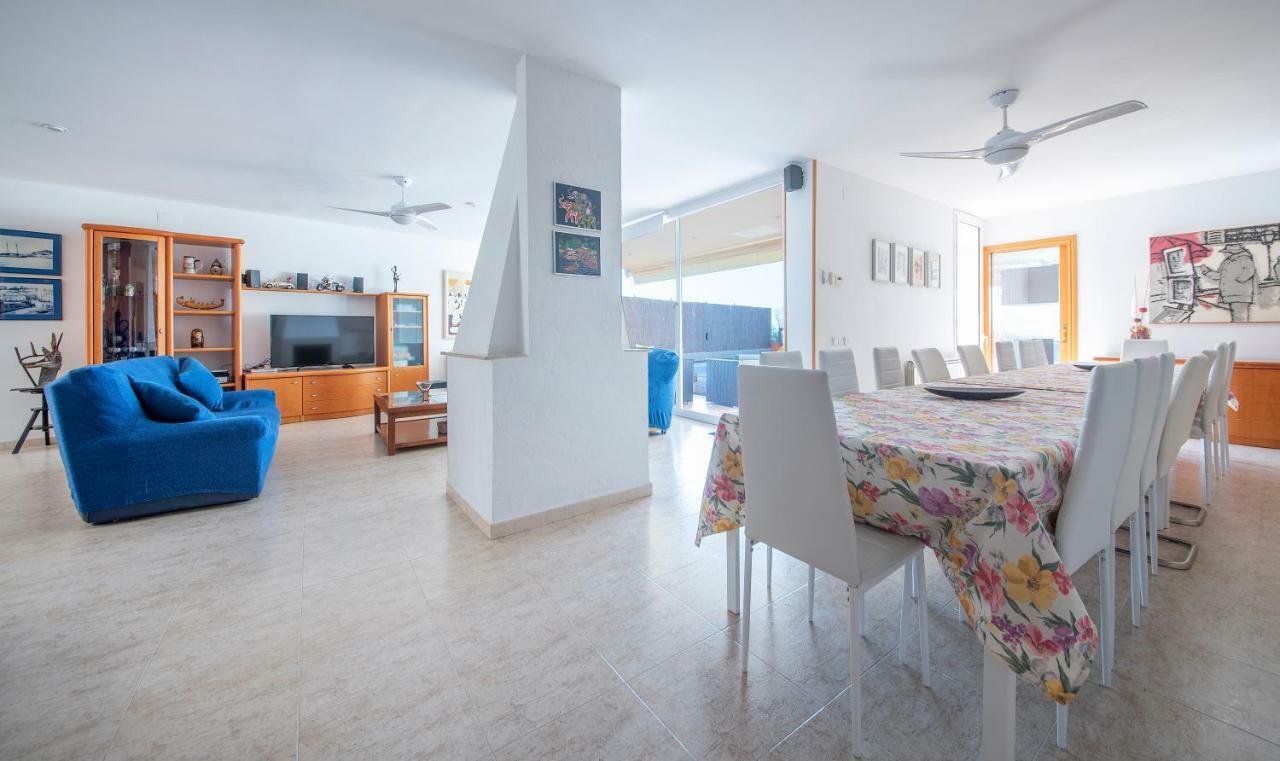 Villa Med Sitges Eksteriør bilde