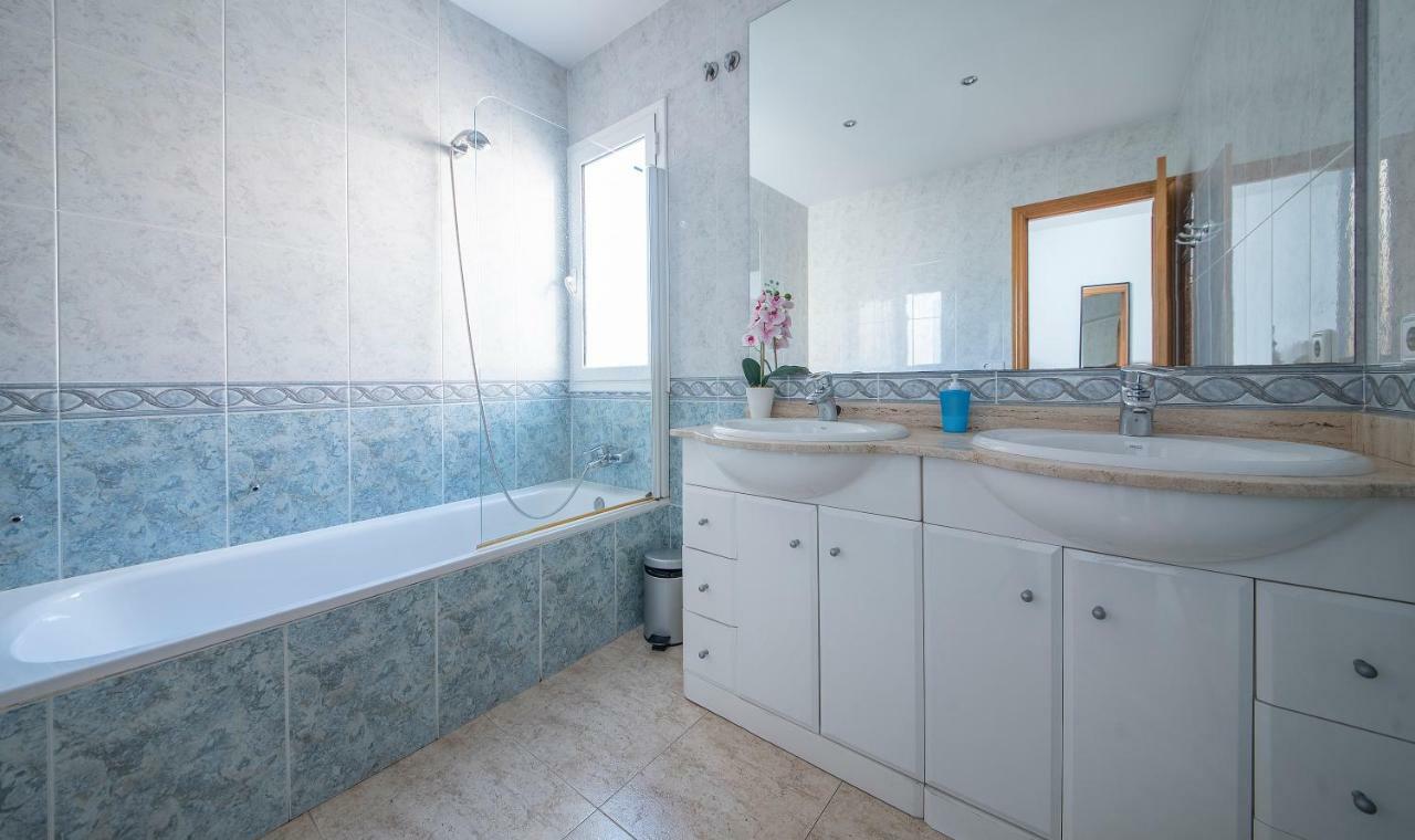 Villa Med Sitges Eksteriør bilde