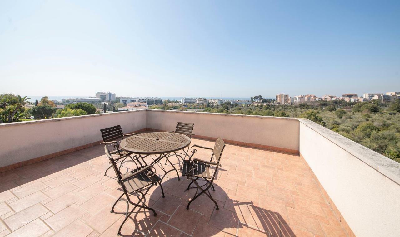 Villa Med Sitges Eksteriør bilde